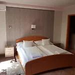 Διαμέρισμα Boene Vendeghaz Es Borozo
