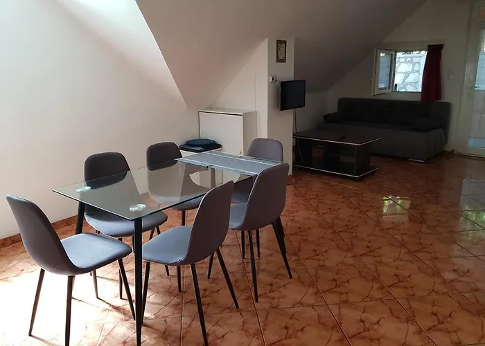 Boene Vendeghaz Es Borozo Apartment *